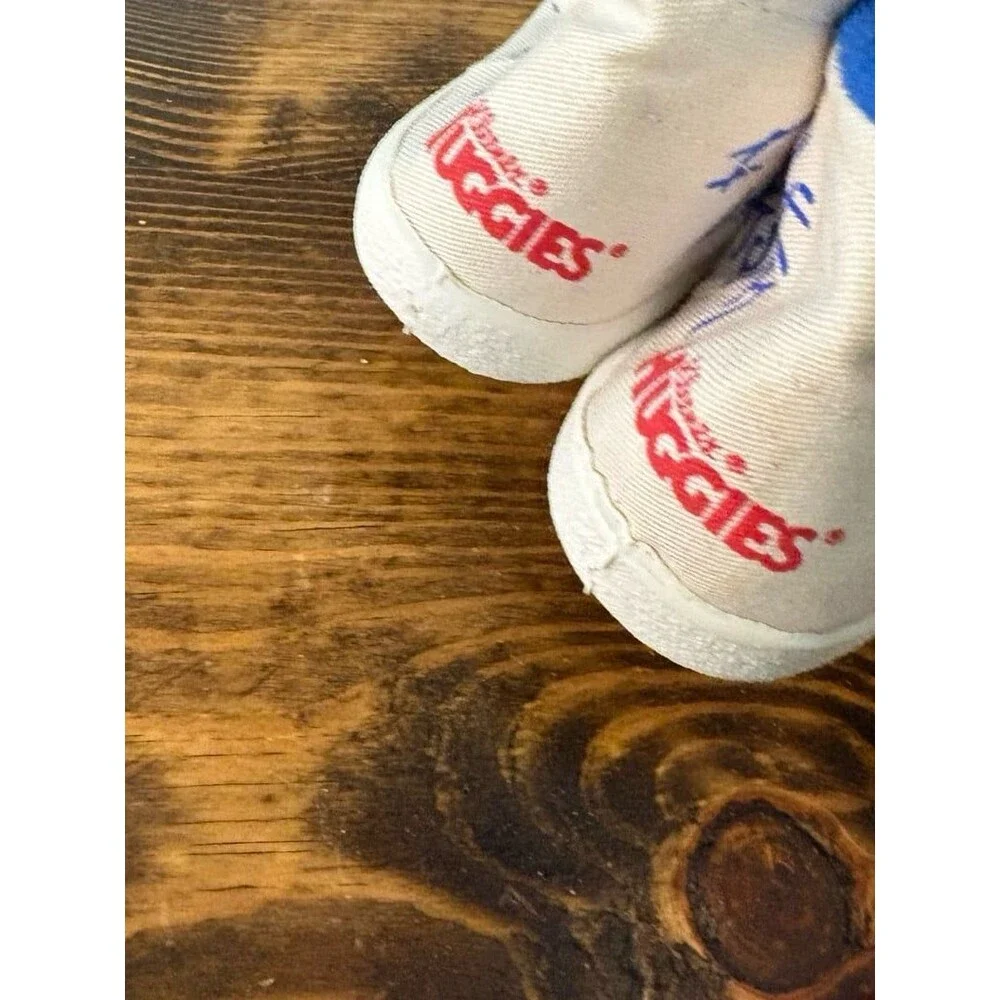 Huggies Sneakers Size‎ 5